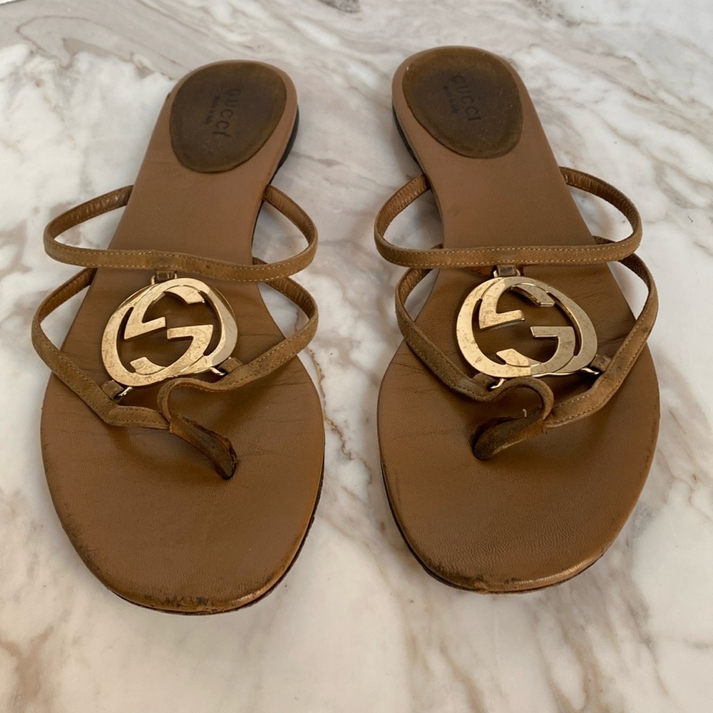 Gucci Slim Horsebit Leather Thong Sandal Tan Gold Hardware Size 38.5